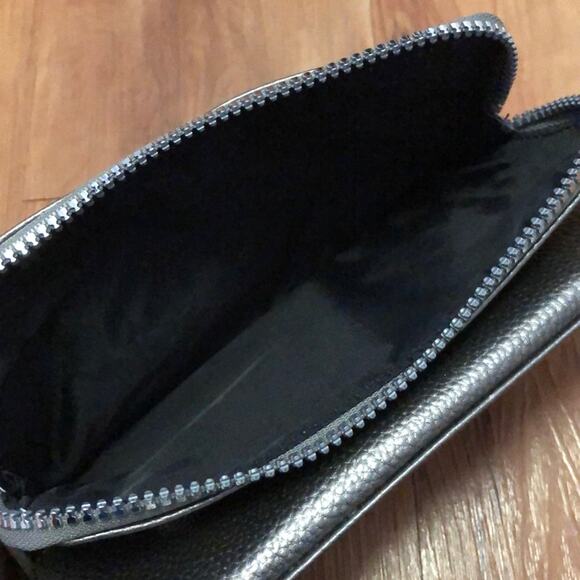 Tahari Pewter Zip Front Clutch - Picture 3 of 6